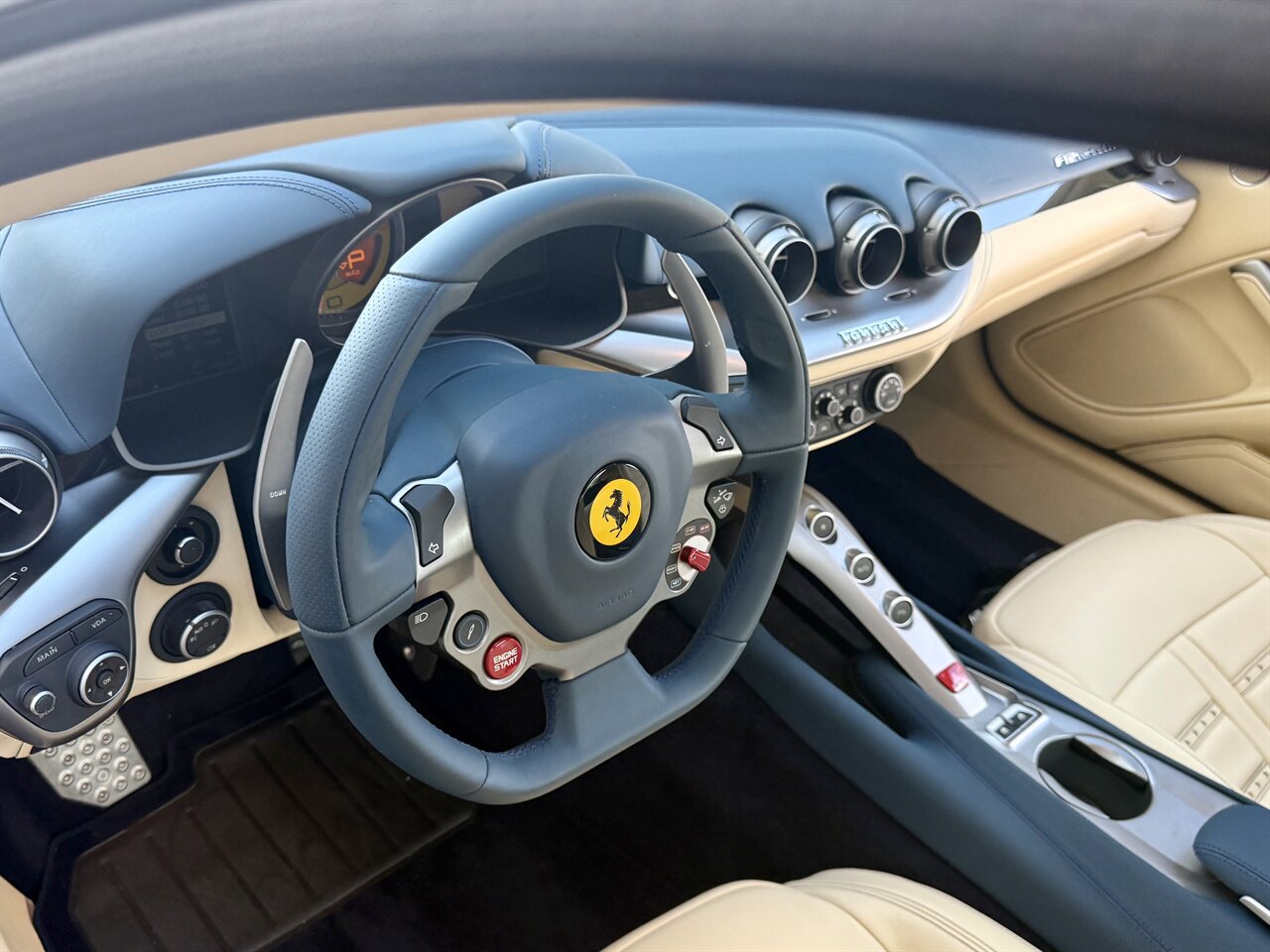 2015 Ferrari F12berlinetta   - Photo 28 - Bonita Springs, FL 34134