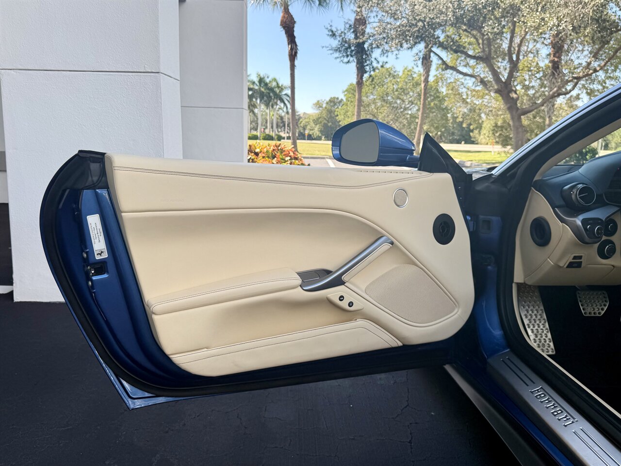 2015 Ferrari F12berlinetta   - Photo 25 - Bonita Springs, FL 34134