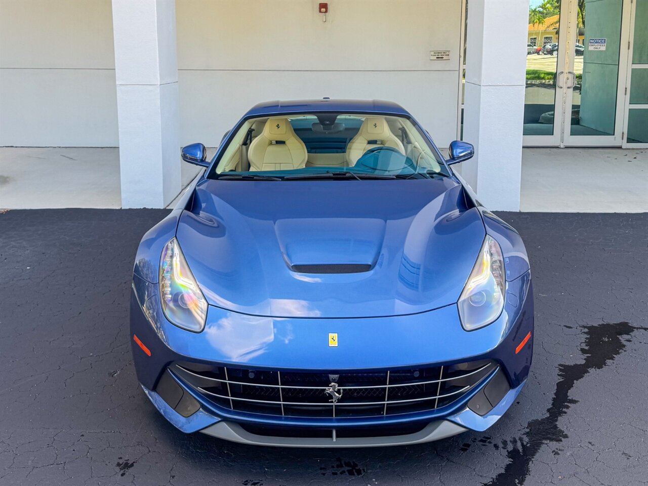 2015 Ferrari F12 Berlinetta Berlinetta photo 4