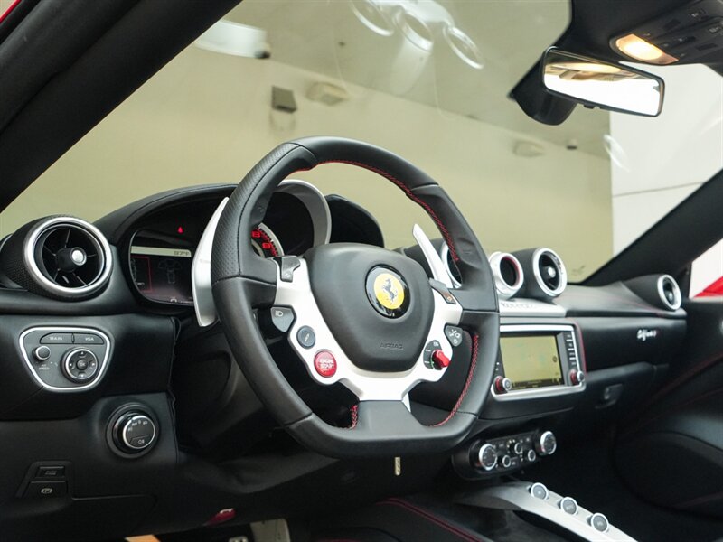 2015 Ferrari California T - Photo 13 - Bonita Springs, FL 34134