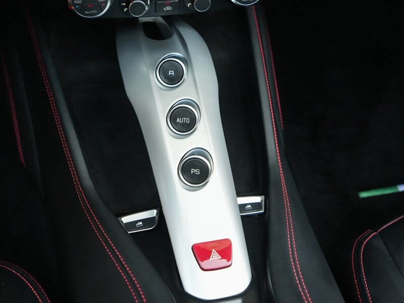 2015 Ferrari California T - Photo 19 - Bonita Springs, FL 34134