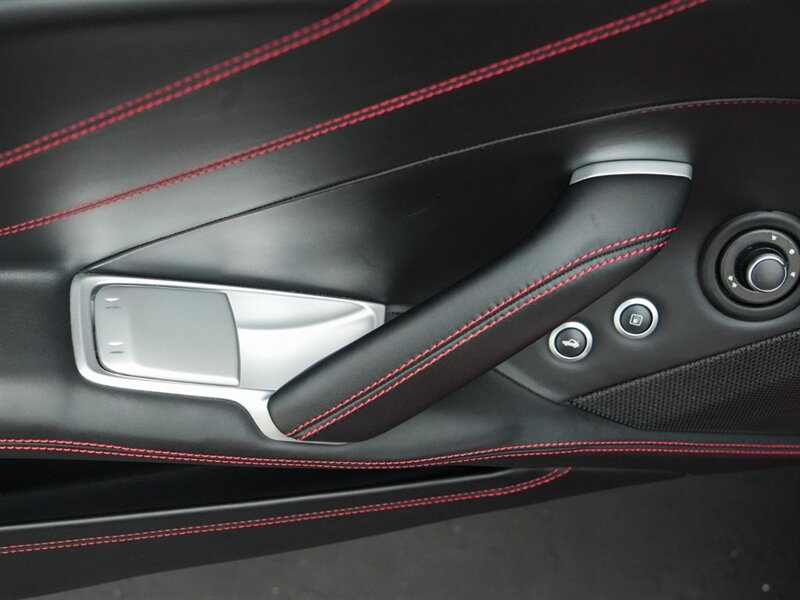 2015 Ferrari California T - Photo 31 - Bonita Springs, FL 34134