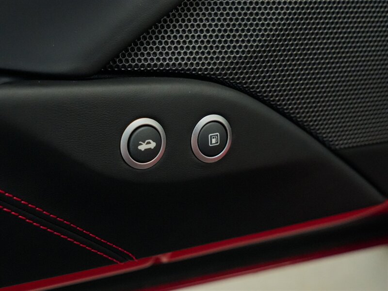 2019 Ferrari 488 GTB   - Photo 29 - Bonita Springs, FL 34134