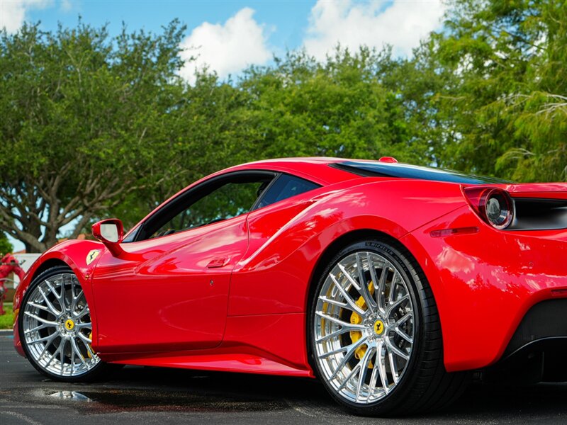 2019 Ferrari 488 GTB   - Photo 52 - Bonita Springs, FL 34134