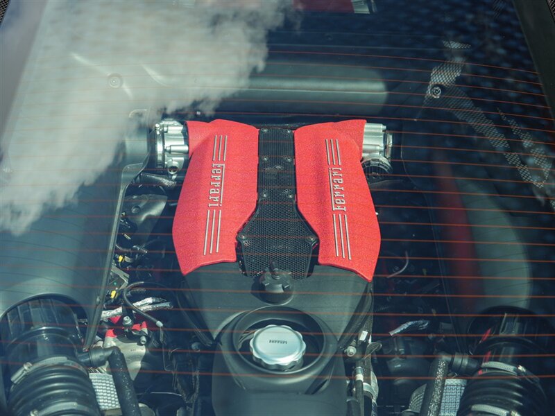 2019 Ferrari 488 GTB   - Photo 61 - Bonita Springs, FL 34134