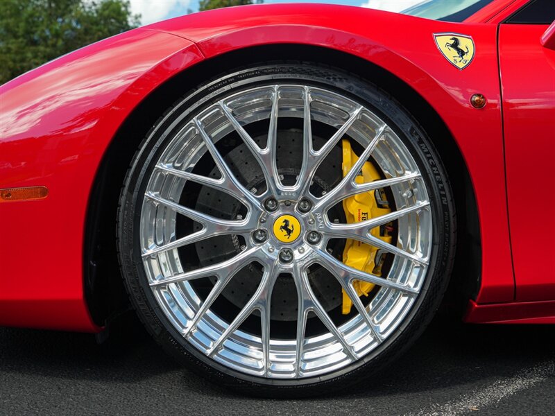 2019 Ferrari 488 GTB   - Photo 48 - Bonita Springs, FL 34134