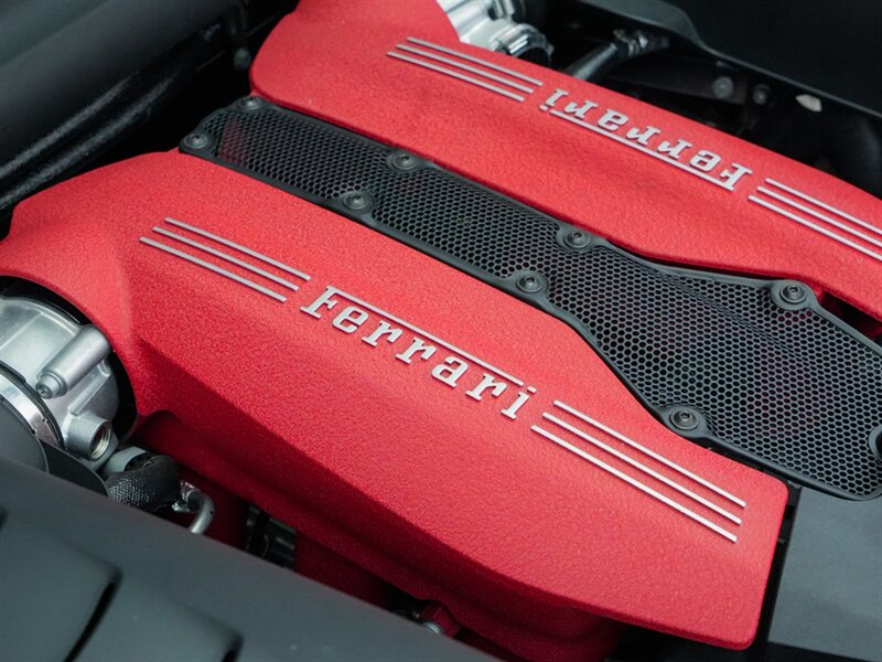 2019 Ferrari 488 GTB   - Photo 43 - Bonita Springs, FL 34134