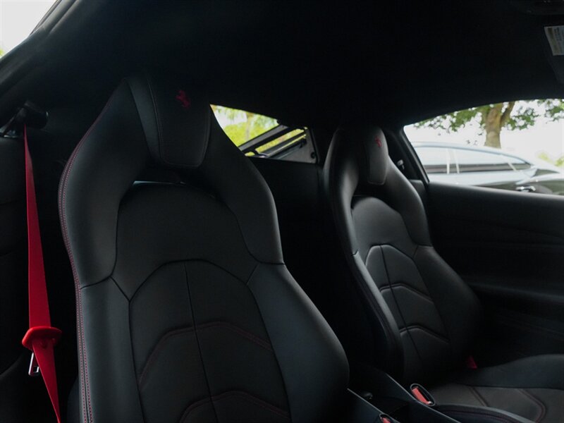 2019 Ferrari 488 GTB   - Photo 37 - Bonita Springs, FL 34134