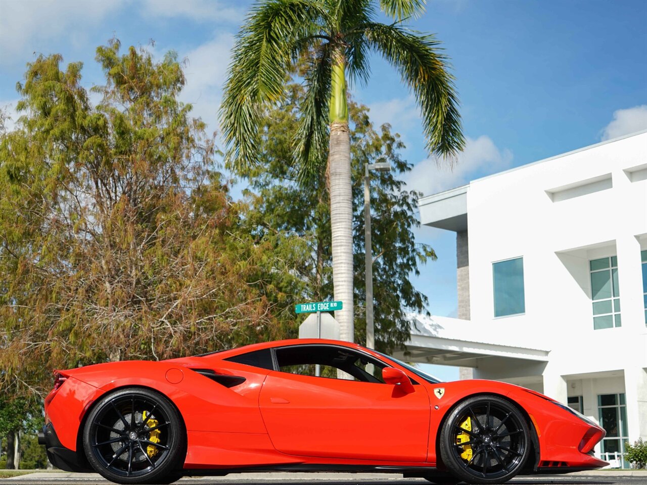 2020 Ferrari F8 Tributo   - Photo 15 - Bonita Springs, FL 34134