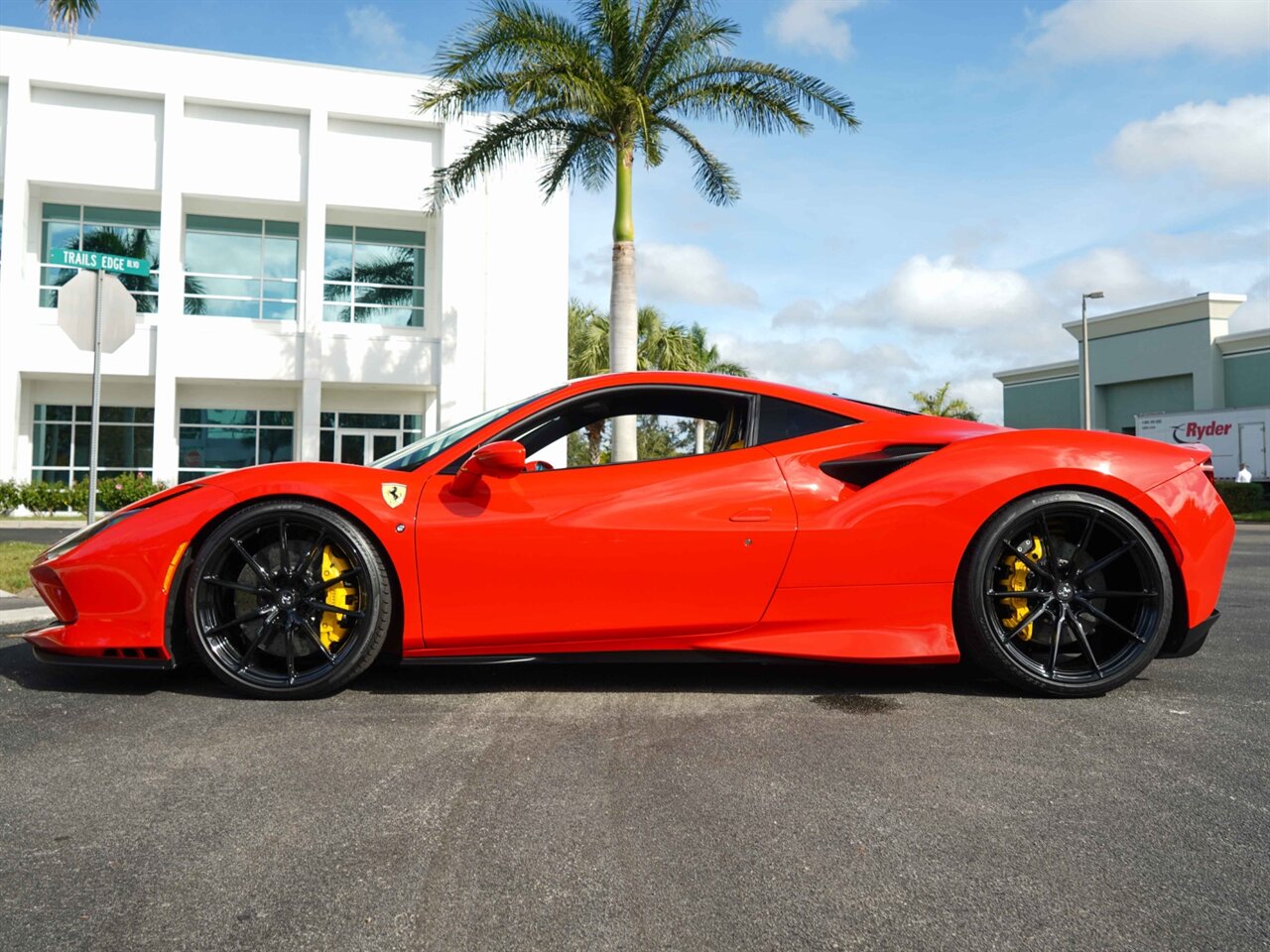 2020 Ferrari F8 Tributo   - Photo 28 - Bonita Springs, FL 34134