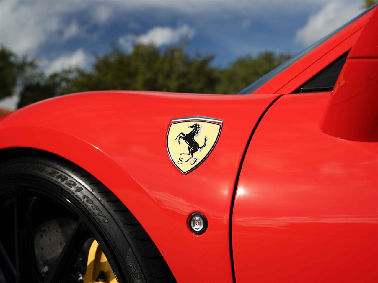 2020 Ferrari F8 Tributo   - Photo 26 - Bonita Springs, FL 34134