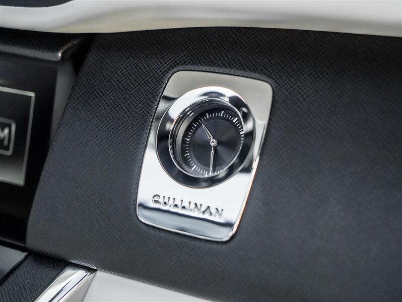 2019 Rolls-Royce Cullinan - Photo 26 - Bonita Springs, FL 34134