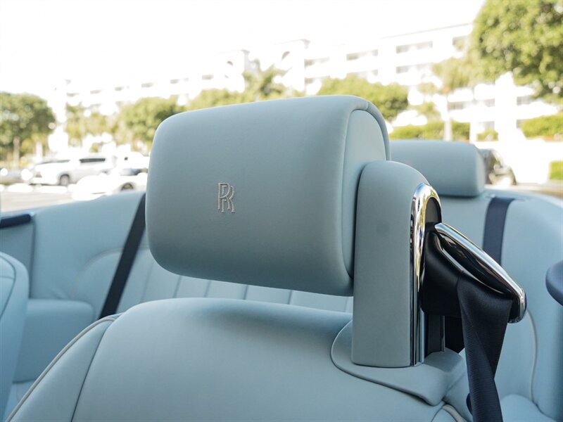 2015 Rolls-Royce Phantom Drophead Coupe   - Photo 28 - Bonita Springs, FL 34134