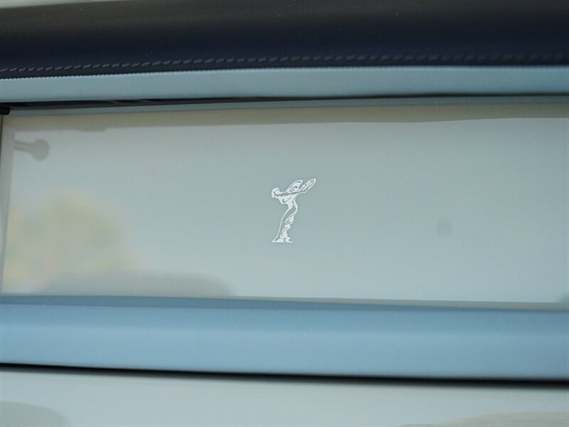 2015 Rolls-Royce Phantom Drophead Coupe   - Photo 41 - Bonita Springs, FL 34134