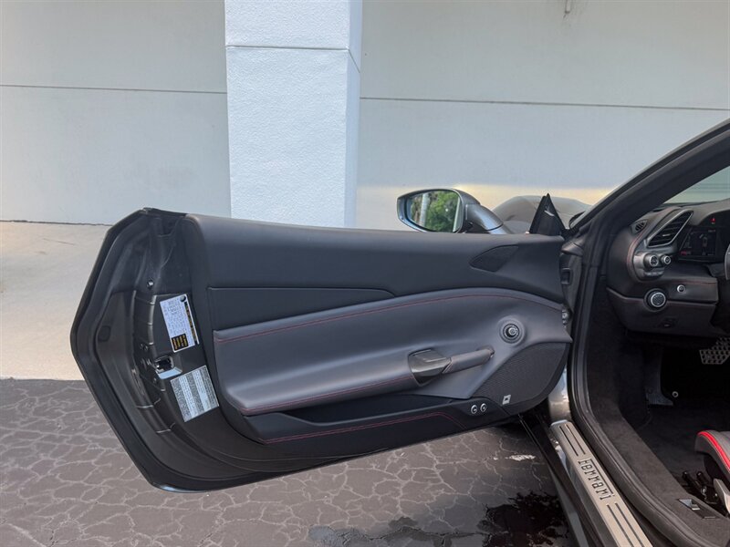2019 Ferrari 488 Spider - Photo 24 - Bonita Springs, FL 34134