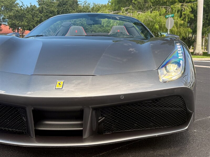 2019 Ferrari 488 Spider - Photo 3 - Bonita Springs, FL 34134