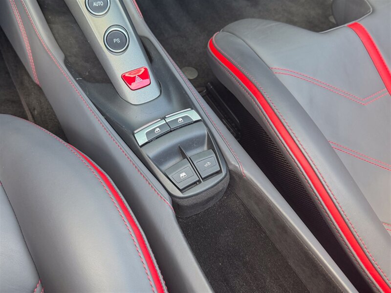 2019 Ferrari 488 Spider - Photo 18 - Bonita Springs, FL 34134