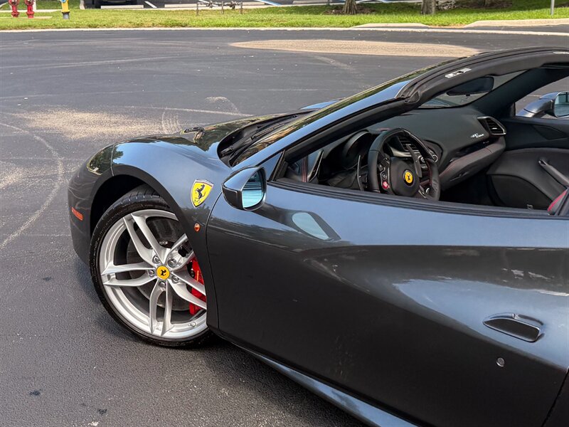 2019 Ferrari 488 Spider - Photo 46 - Bonita Springs, FL 34134