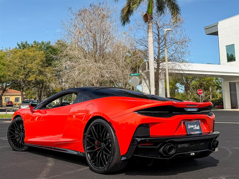 2023 McLaren GT   - Photo 45 - Bonita Springs, FL 34134
