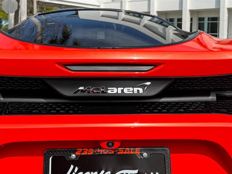 2023 McLaren GT   - Photo 53 - Bonita Springs, FL 34134