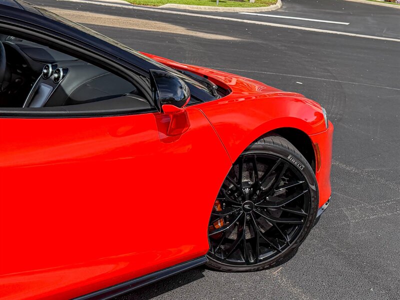 2023 McLaren GT   - Photo 59 - Bonita Springs, FL 34134