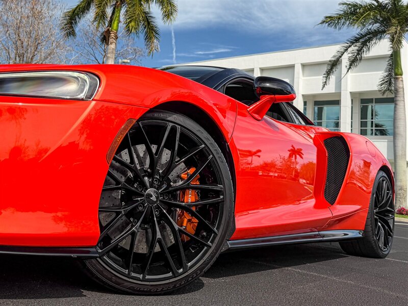 2023 McLaren GT   - Photo 12 - Bonita Springs, FL 34134