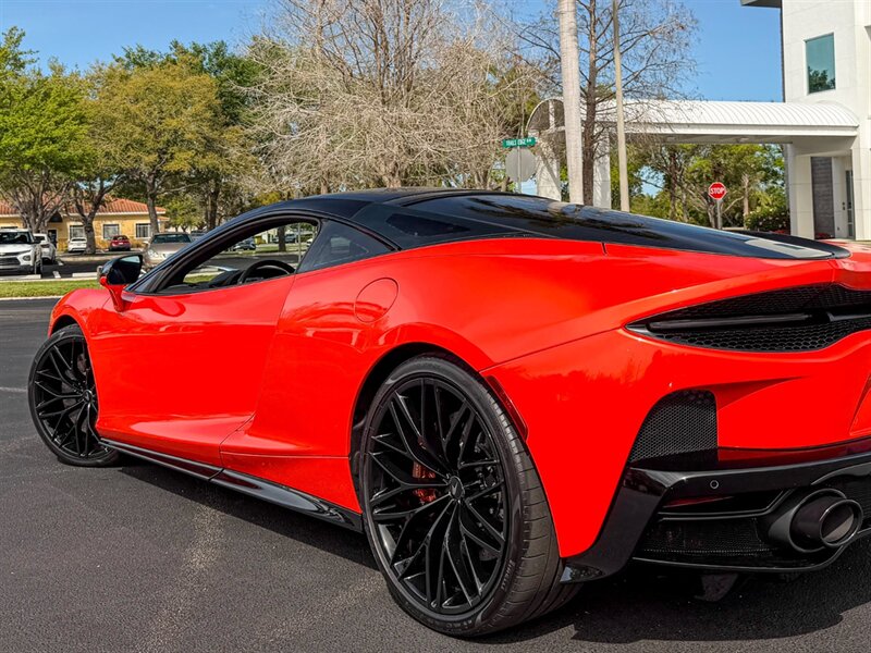 2023 McLaren GT   - Photo 46 - Bonita Springs, FL 34134