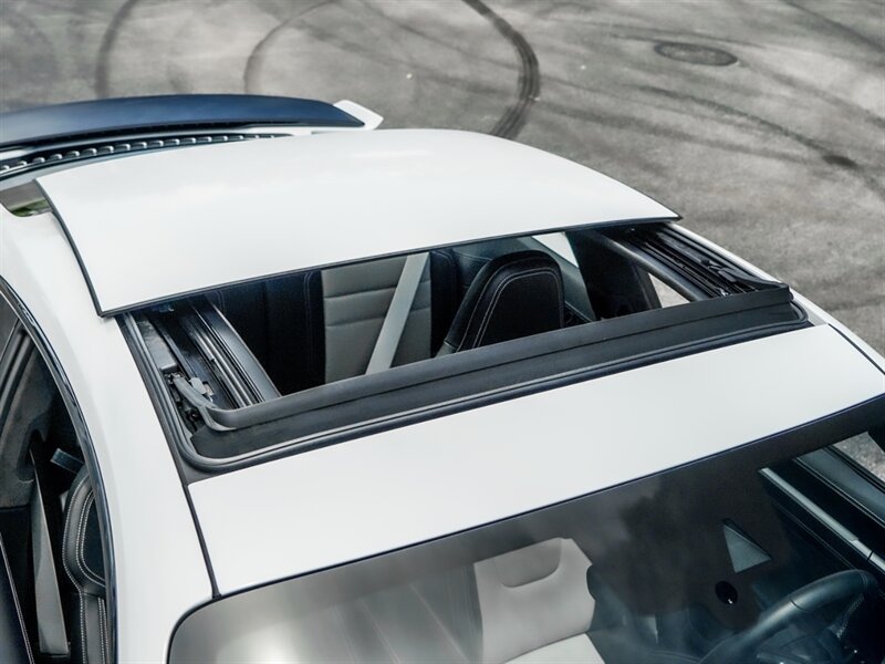 2022 Porsche 911 Turbo S   - Photo 52 - Bonita Springs, FL 34134