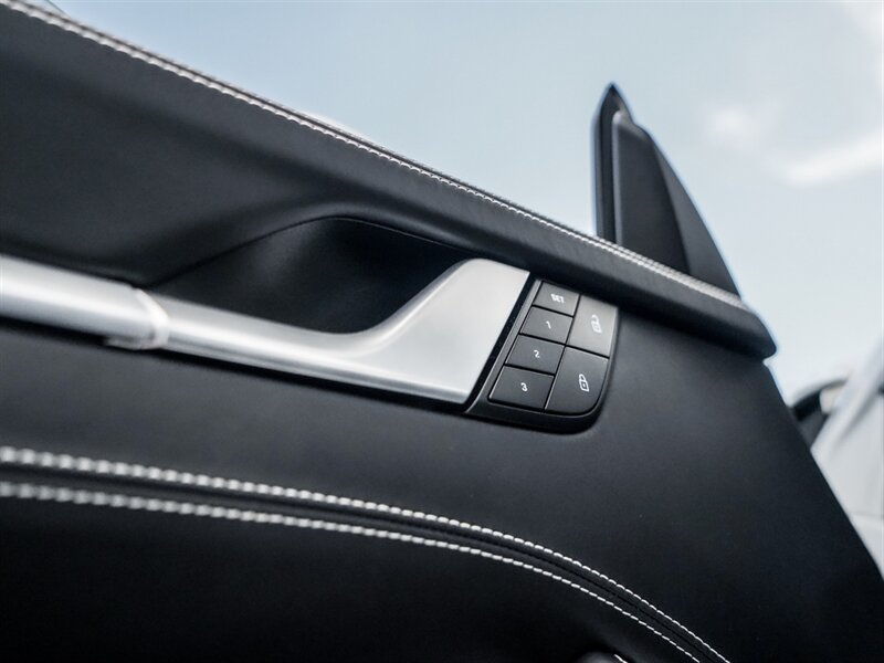 2022 Porsche 911 Turbo S   - Photo 23 - Bonita Springs, FL 34134