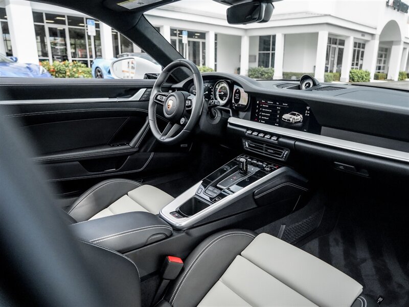 2022 Porsche 911 Turbo S   - Photo 27 - Bonita Springs, FL 34134