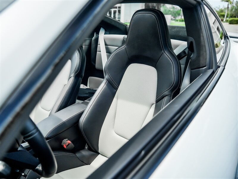 2022 Porsche 911 Turbo S   - Photo 8 - Bonita Springs, FL 34134