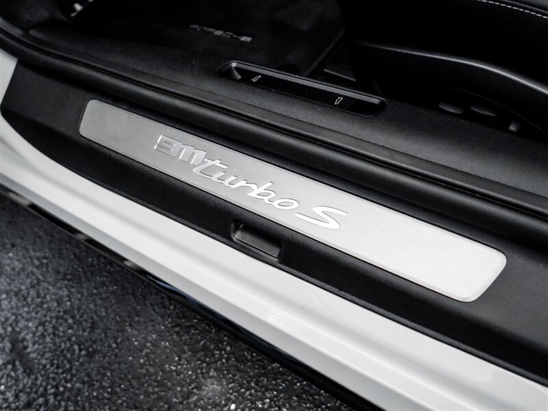 2022 Porsche 911 Turbo S   - Photo 25 - Bonita Springs, FL 34134