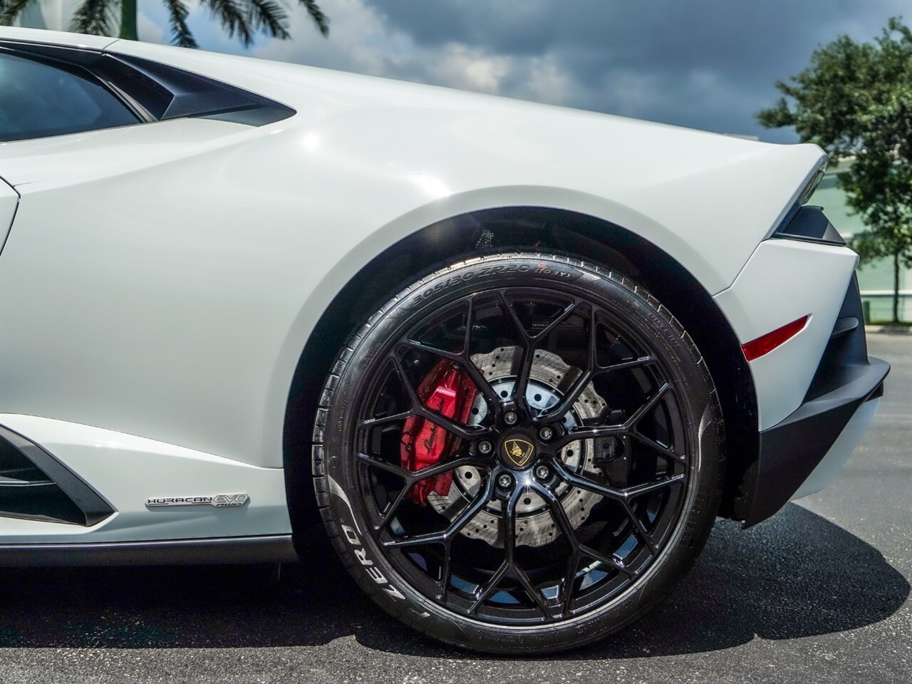 2022 Lamborghini Huracan EVO   - Photo 32 - Bonita Springs, FL 34134