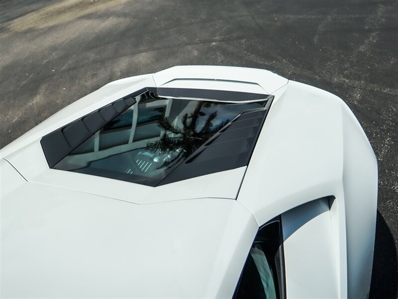 2022 Lamborghini Huracan EVO   - Photo 11 - Bonita Springs, FL 34134