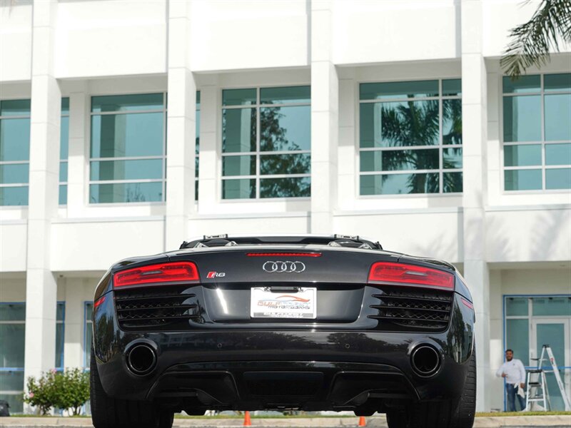 2014 Audi R8 5.2 quattro Spyder - Photo 36 - Bonita Springs, FL 34134