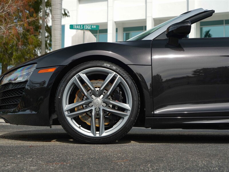 2014 Audi R8 5.2 quattro Spyder - Photo 18 - Bonita Springs, FL 34134