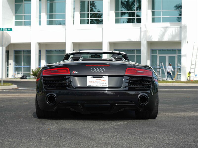 2014 Audi R8 5.2 quattro Spyder - Photo 33 - Bonita Springs, FL 34134