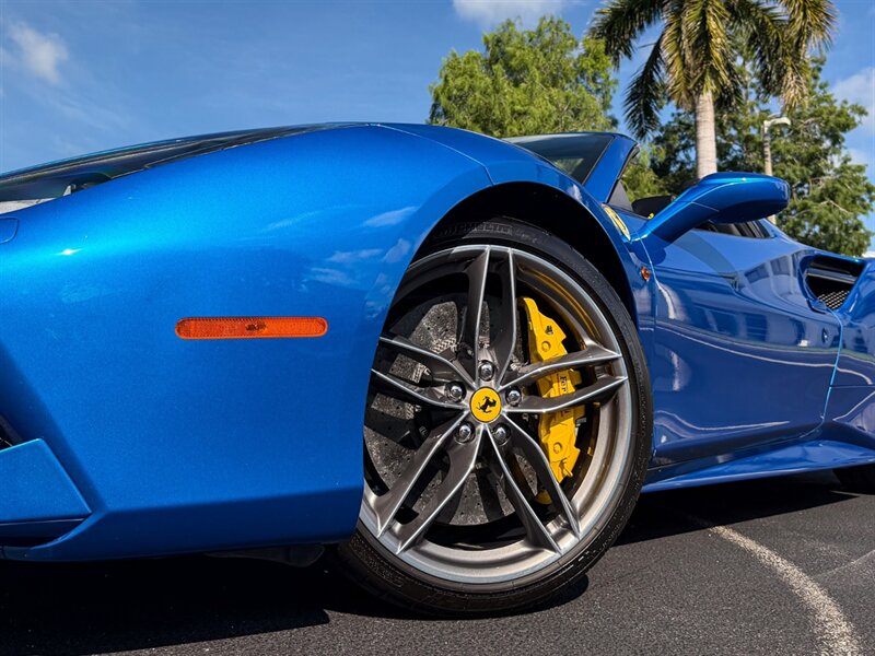 2019 Ferrari 488 Spider - Photo 11 - Bonita Springs, FL 34134