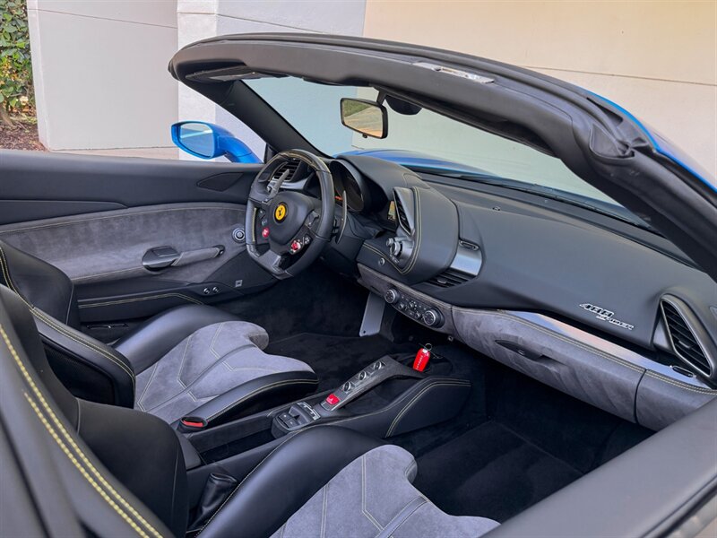 2019 Ferrari 488 Spider - Photo 25 - Bonita Springs, FL 34134