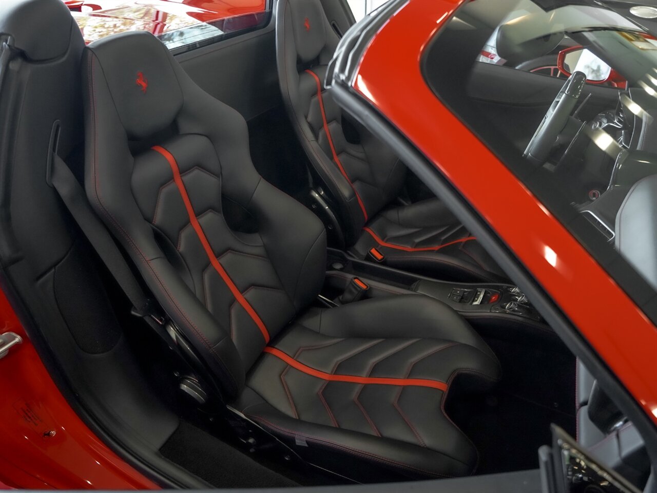 2014 Ferrari 458 Spider   - Photo 21 - Bonita Springs, FL 34134