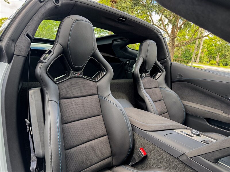 2018 Chevrolet Corvette Z06 - Photo 36 - Bonita Springs, FL 34134