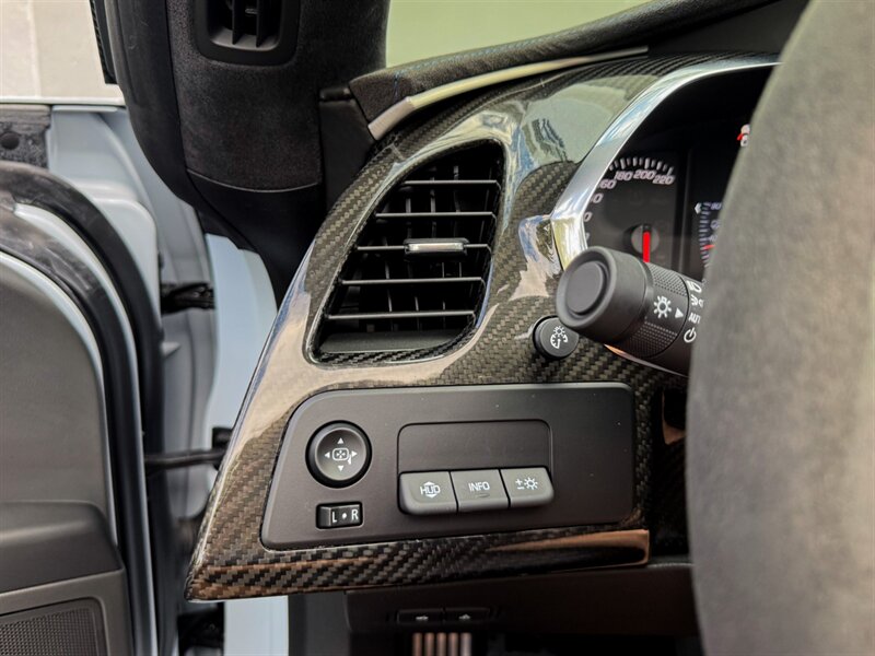 2018 Chevrolet Corvette Z06 - Photo 23 - Bonita Springs, FL 34134