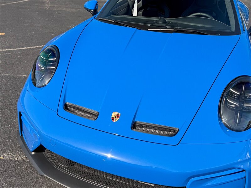 2025 Porsche 911 GT3 Touring - Photo 4 - Bonita Springs, FL 34134