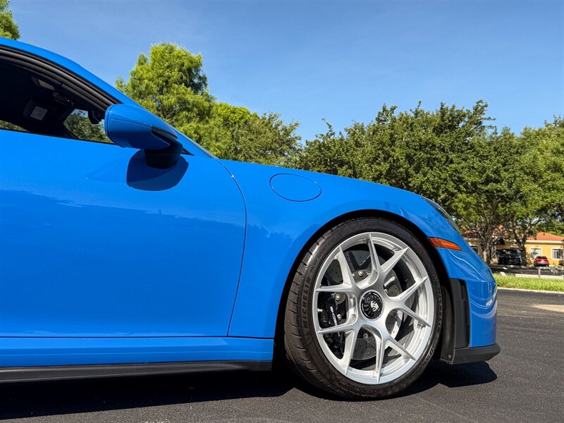 2025 Porsche 911 GT3 Touring - Photo 65 - Bonita Springs, FL 34134
