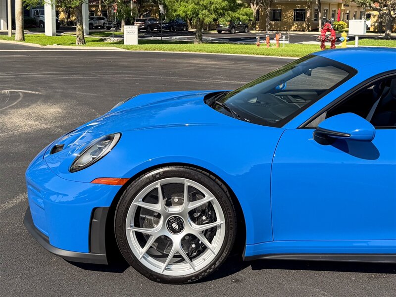 2025 Porsche 911 GT3 Touring - Photo 44 - Bonita Springs, FL 34134