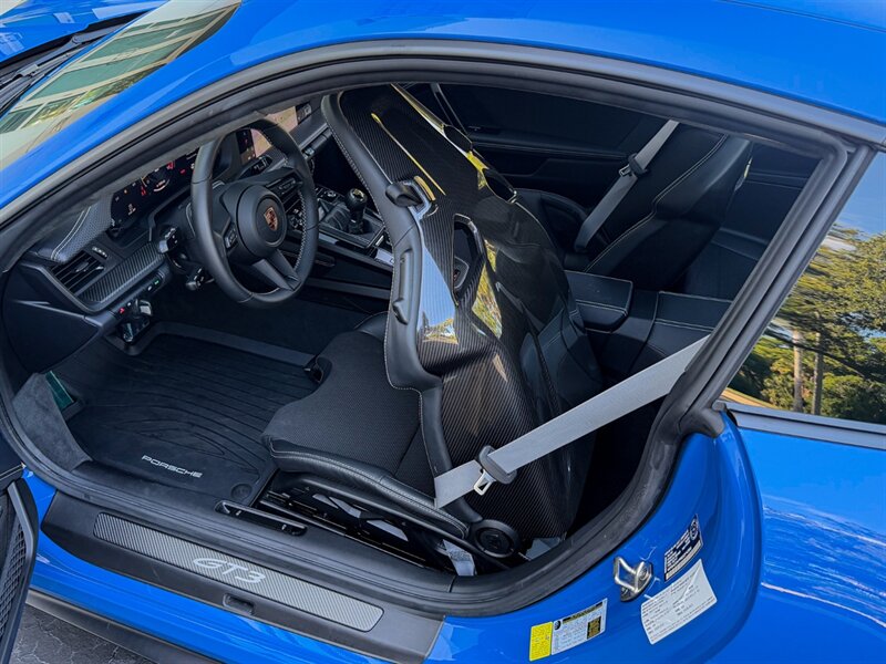 2025 Porsche 911 GT3 Touring - Photo 24 - Bonita Springs, FL 34134
