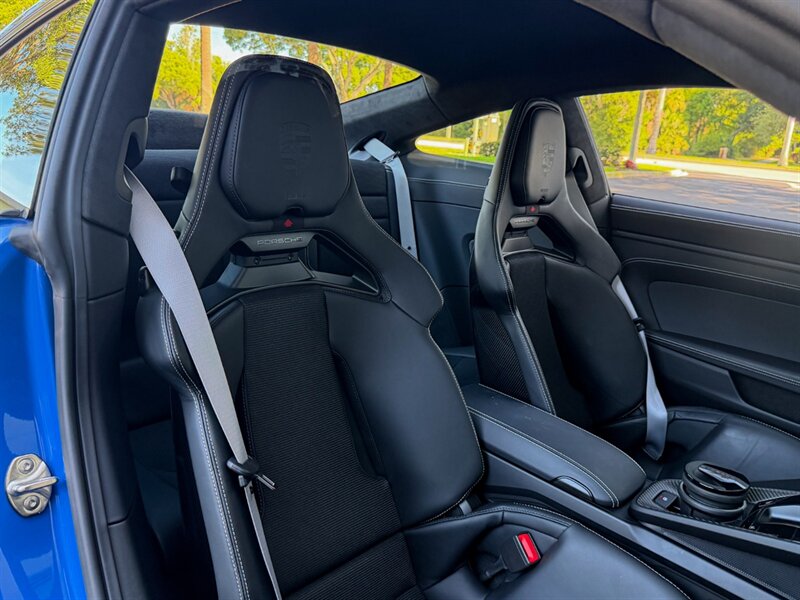 2025 Porsche 911 GT3 Touring - Photo 34 - Bonita Springs, FL 34134