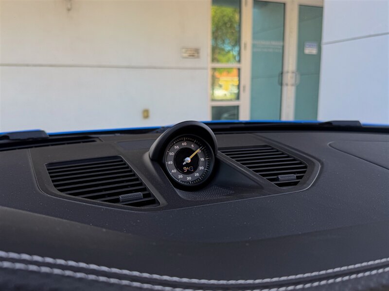 2025 Porsche 911 GT3 Touring - Photo 14 - Bonita Springs, FL 34134