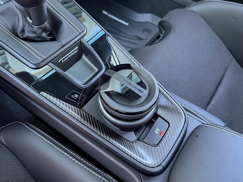 2025 Porsche 911 GT3 Touring - Photo 19 - Bonita Springs, FL 34134