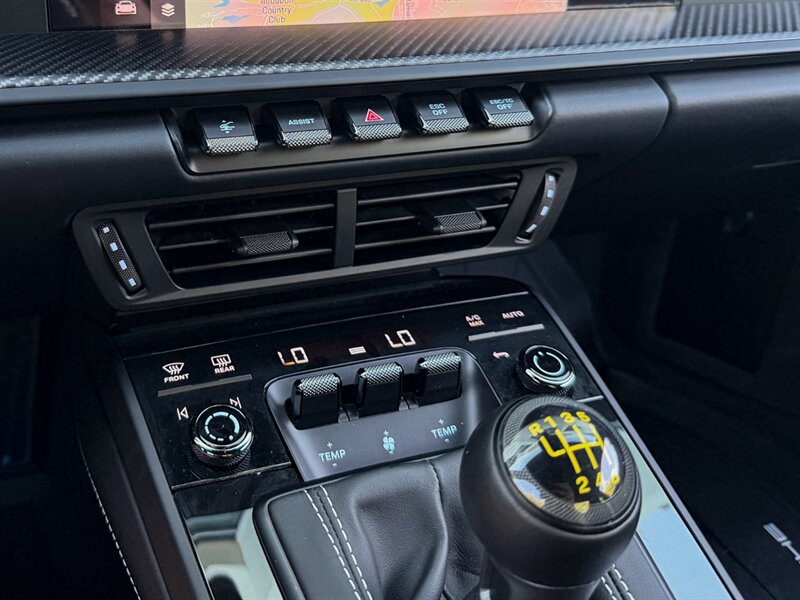 2025 Porsche 911 GT3 Touring - Photo 16 - Bonita Springs, FL 34134